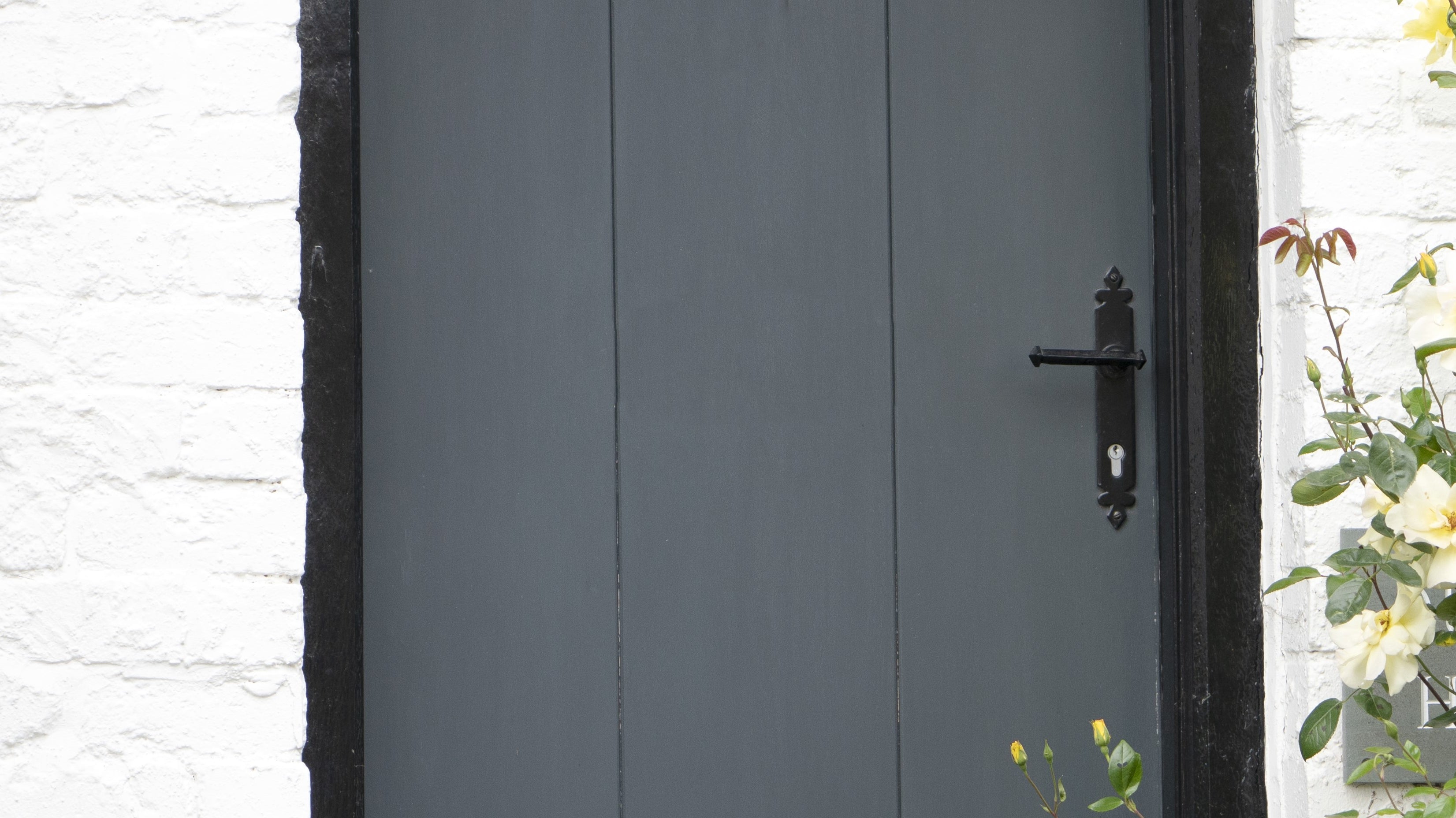 How to Replace a uPVC Door Handle