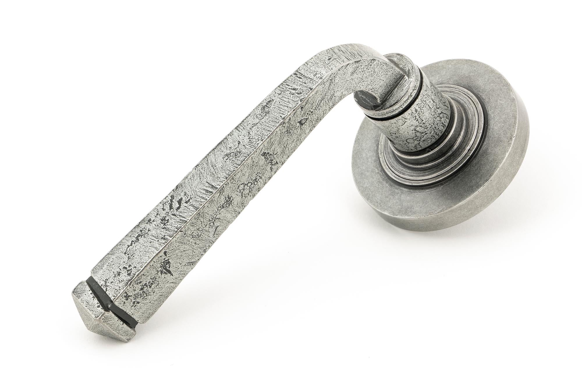 From The Anvil's Pewter Patina Avon Round Lever on Rose Set (Unsprung)