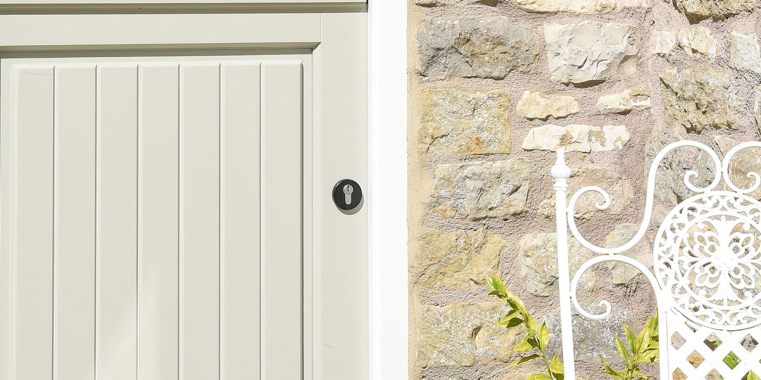 How to Fit a Concealed Escutcheon