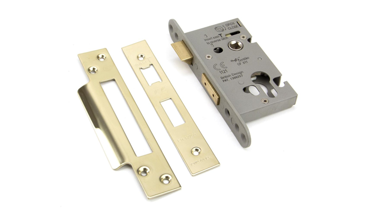 Standard Sash Locks for Sprung Lever Handles