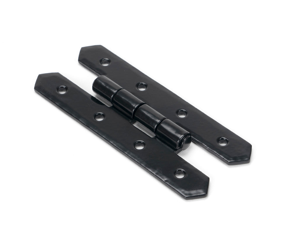 White background image of From The Anvil's Black H Hinge (pair) | From The Anvil