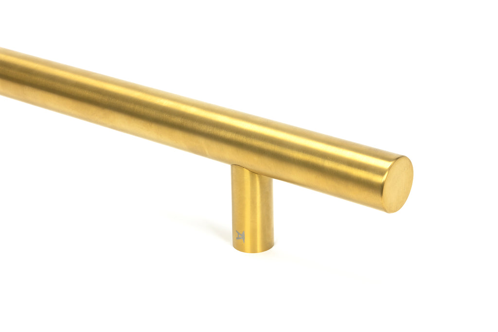White background image of From The Anvil's Aged Brass T Bar Handle B2B Fix 32mm dia | From The Anvil