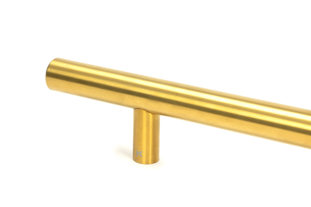 White background image of From The Anvil's Aged Brass T Bar Handle B2B Fix 32mm dia | From The Anvil
