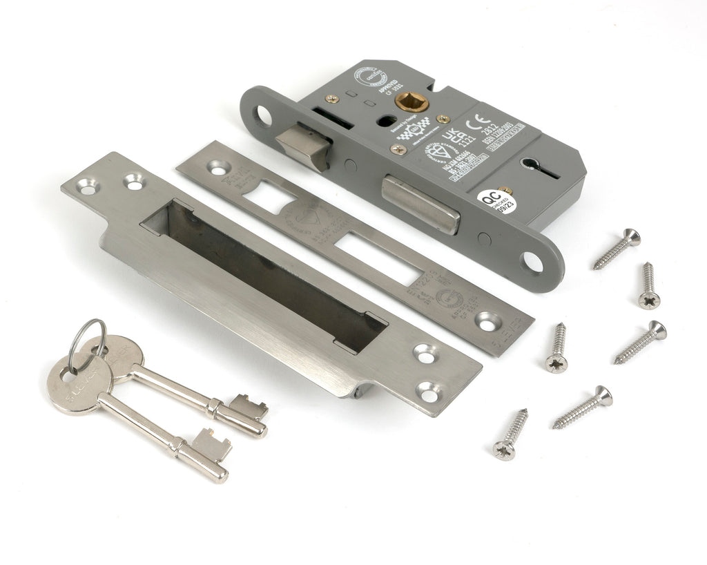 White background image of From The Anvil's Satin Chrome 2½" 5 Lever BS Sash Lock