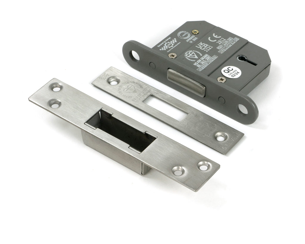 White background image of From The Anvil's BS 5 Lever Deadlock KA | From The Anvil