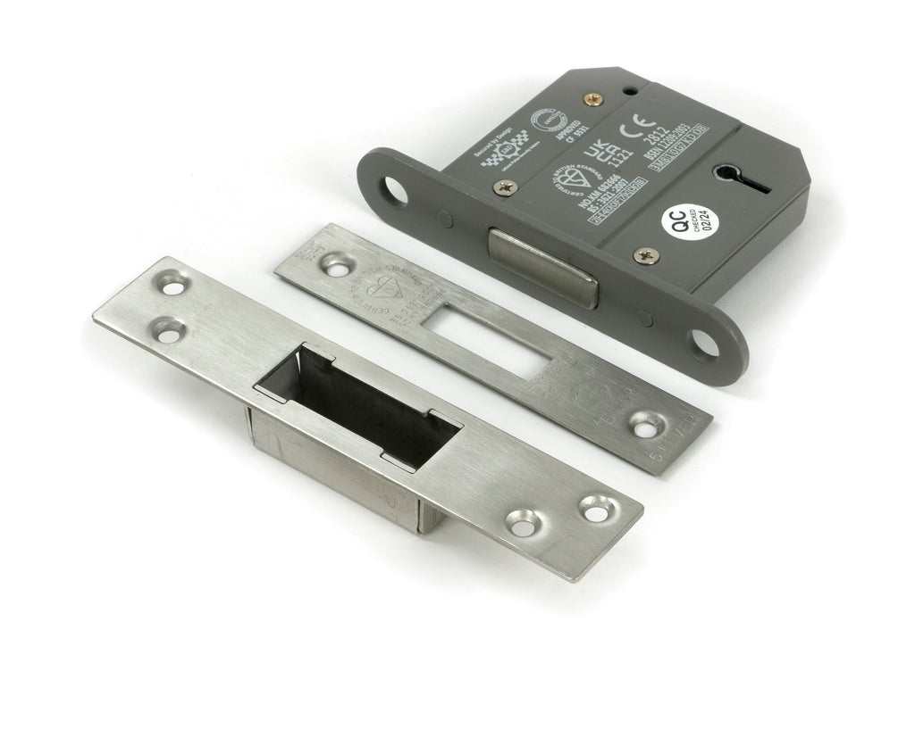 White background image of From The Anvil's BS 5 Lever Deadlock KA | From The Anvil