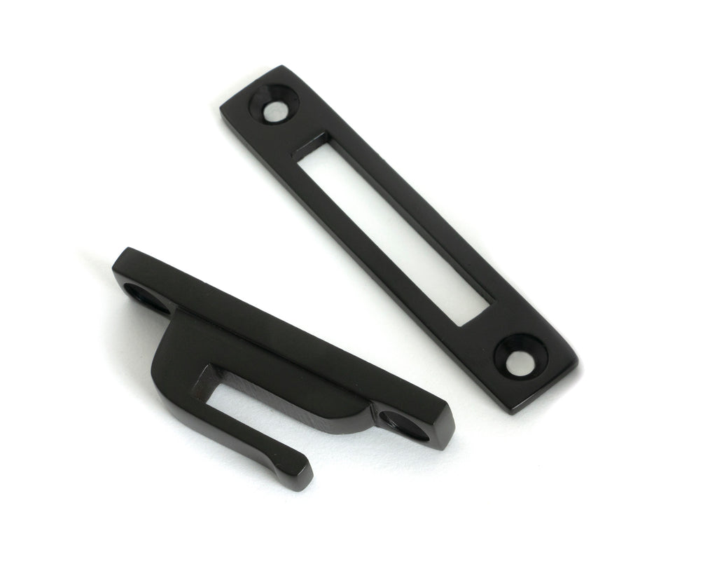 White background image of From The Anvil's Matt Black Locking Brompton Fastener - RH