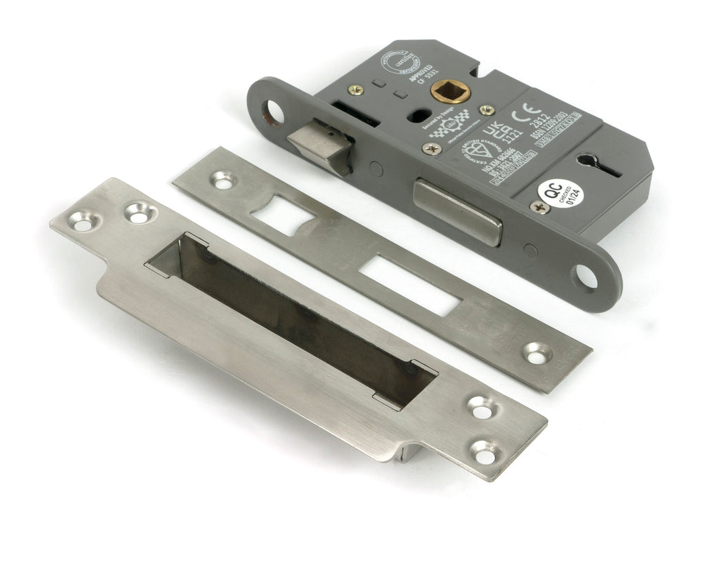 White background image of From The Anvil's Stainless Steel Lever BS Sash Lock | From The Anvil