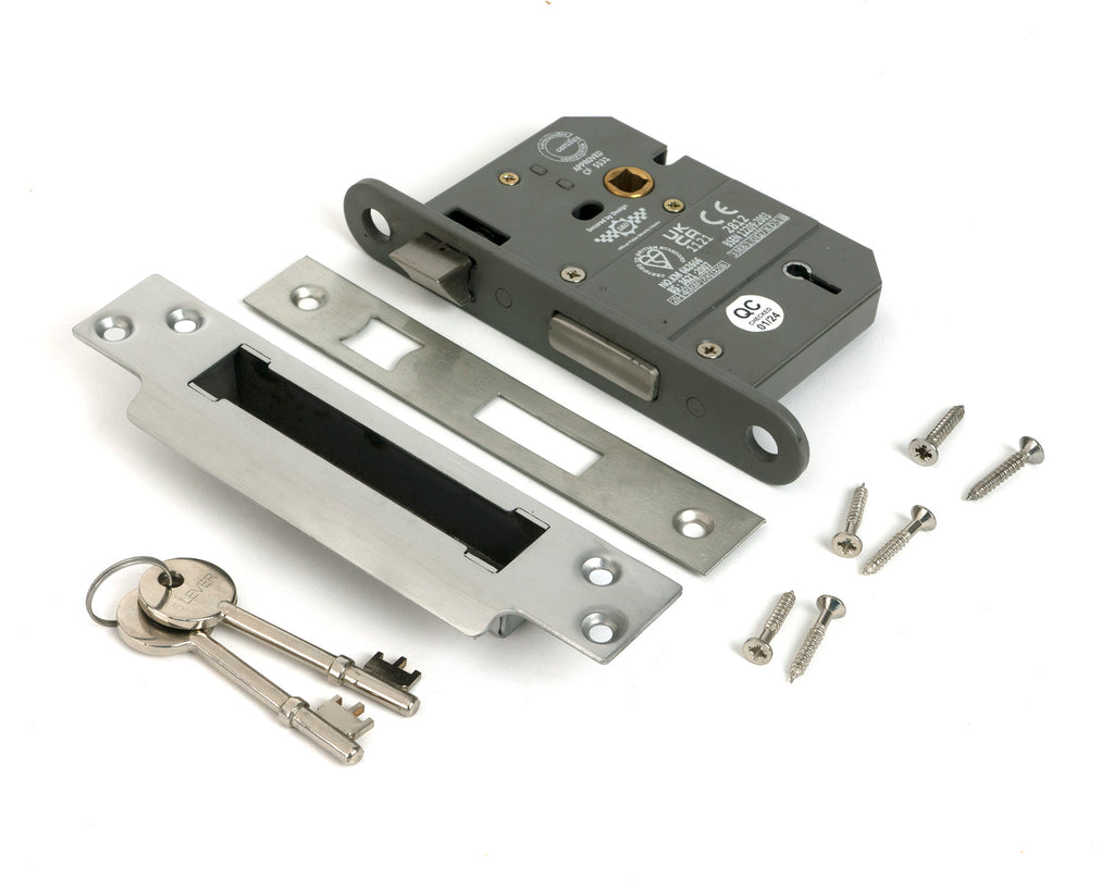 White background image of From The Anvil's Stainless Steel Lever BS Sash Lock | From The Anvil