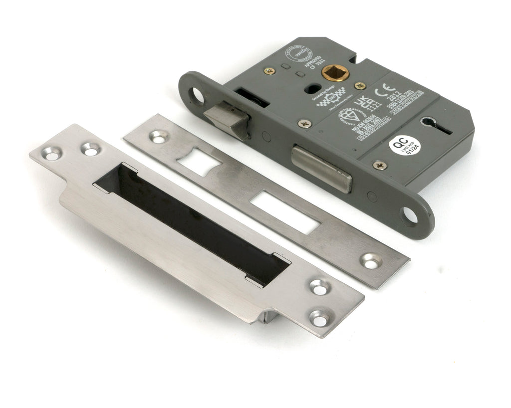 White background image of From The Anvil's Stainless Steel Lever BS Sash Lock | From The Anvil