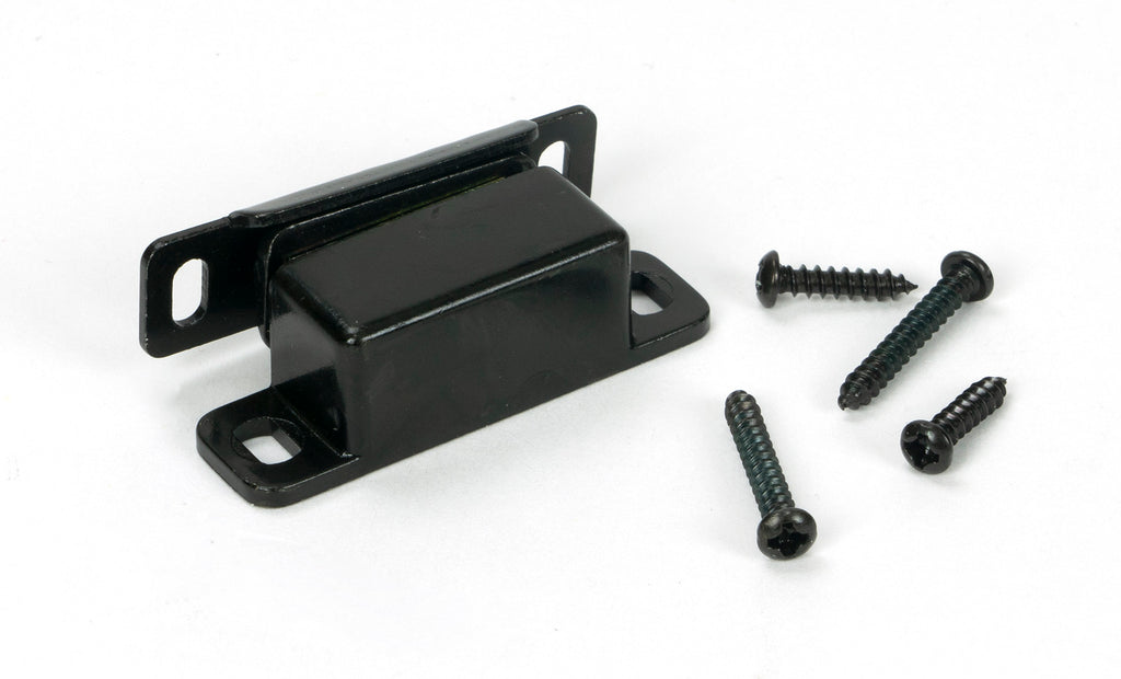 White background image of From The Anvil's Black Magnetic Catch 6kg Pull | From The Anvil