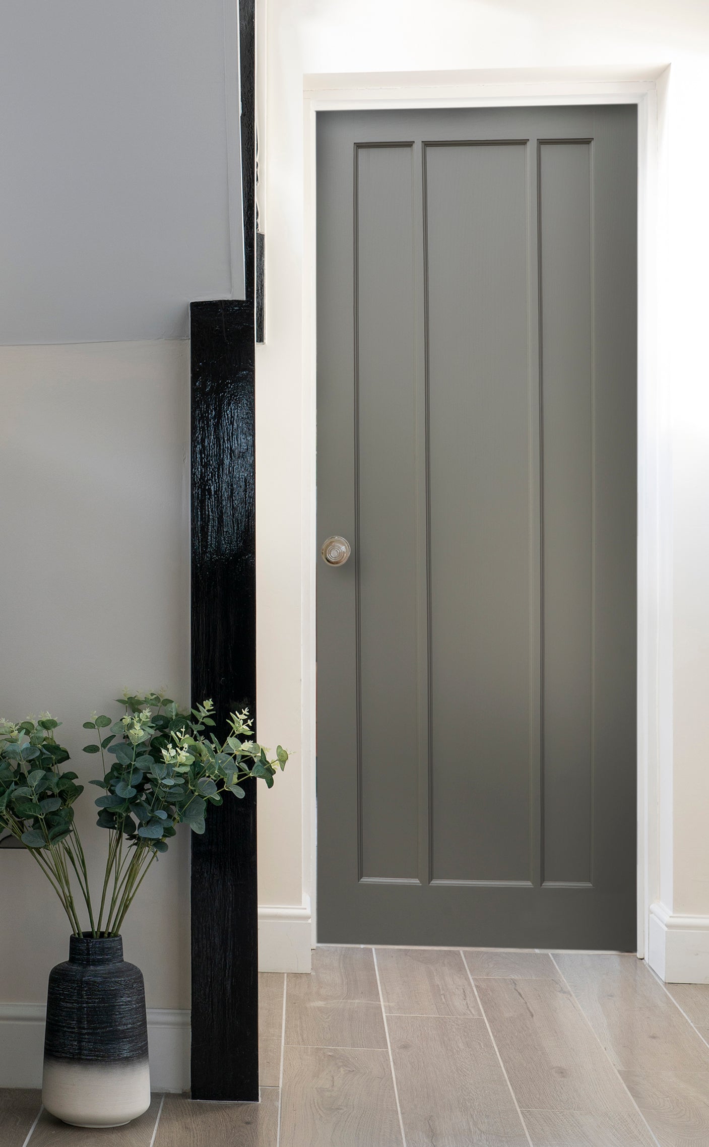 Hand Painted 3 Panel Oak Door in Farrow & Ball's Mouse's Back